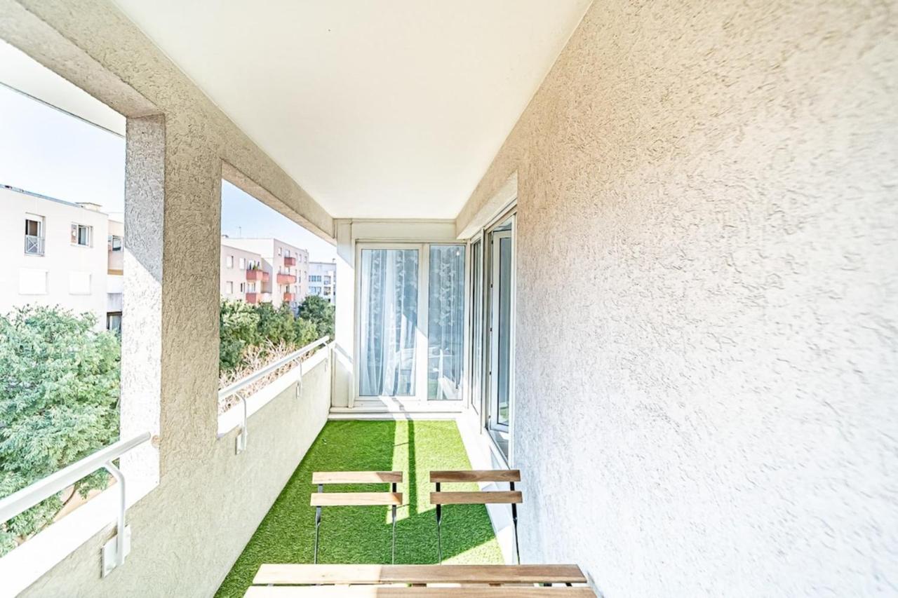 Appartement Cosy Avec Balcony And Garage-Charpennes Villeurbanne Zewnętrze zdjęcie